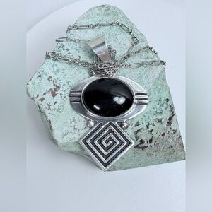 Silpada Rare Hopi 🦄Sterling Silver & Onyx Maze Pendant on Unique Sterling Chain